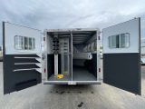 2026 Featherlite 9808 Slant 4H 8x12 Living Quarters Gooseneck Trailer