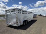 2026 Featherlite 8127 24' Stock Gooseneck Trailer 