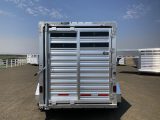 2026 Featherlite 8117 16' Stock Gooseneck Trailer 