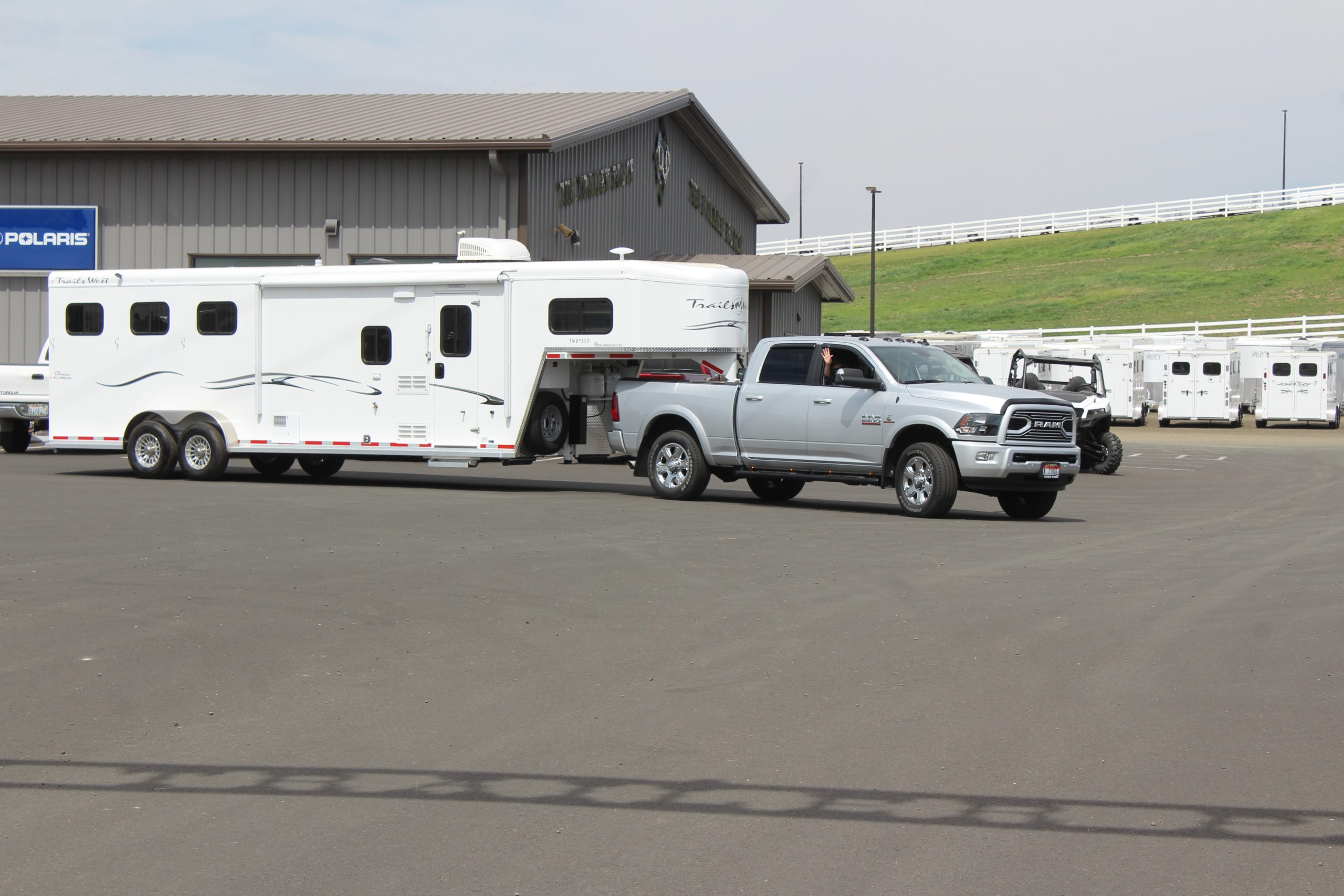 Can your Vehicle Pull that Trailer? Simple Guide to GVWR’s